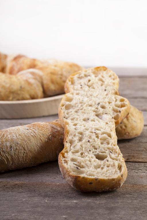 Crusty breads and rolls: where precision meets performance. | Zeelandia